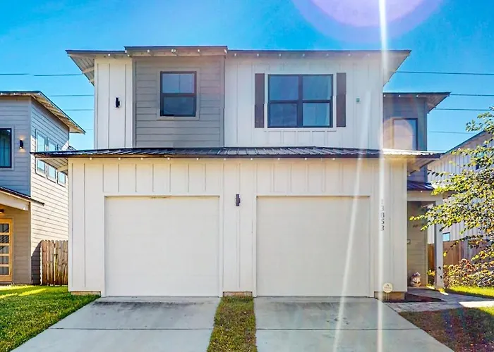 Gorgeous Family Plenty Of Space Family-friendly & Close To Everything * Pensacola