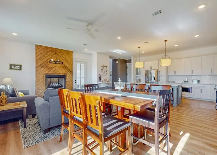 Gorgeous Family Plenty Of Space Family-friendly & Close To Everything Holiday home *